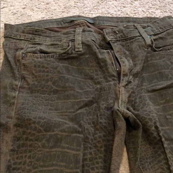 Hunter green animal print jeans - Picture 2 of 5